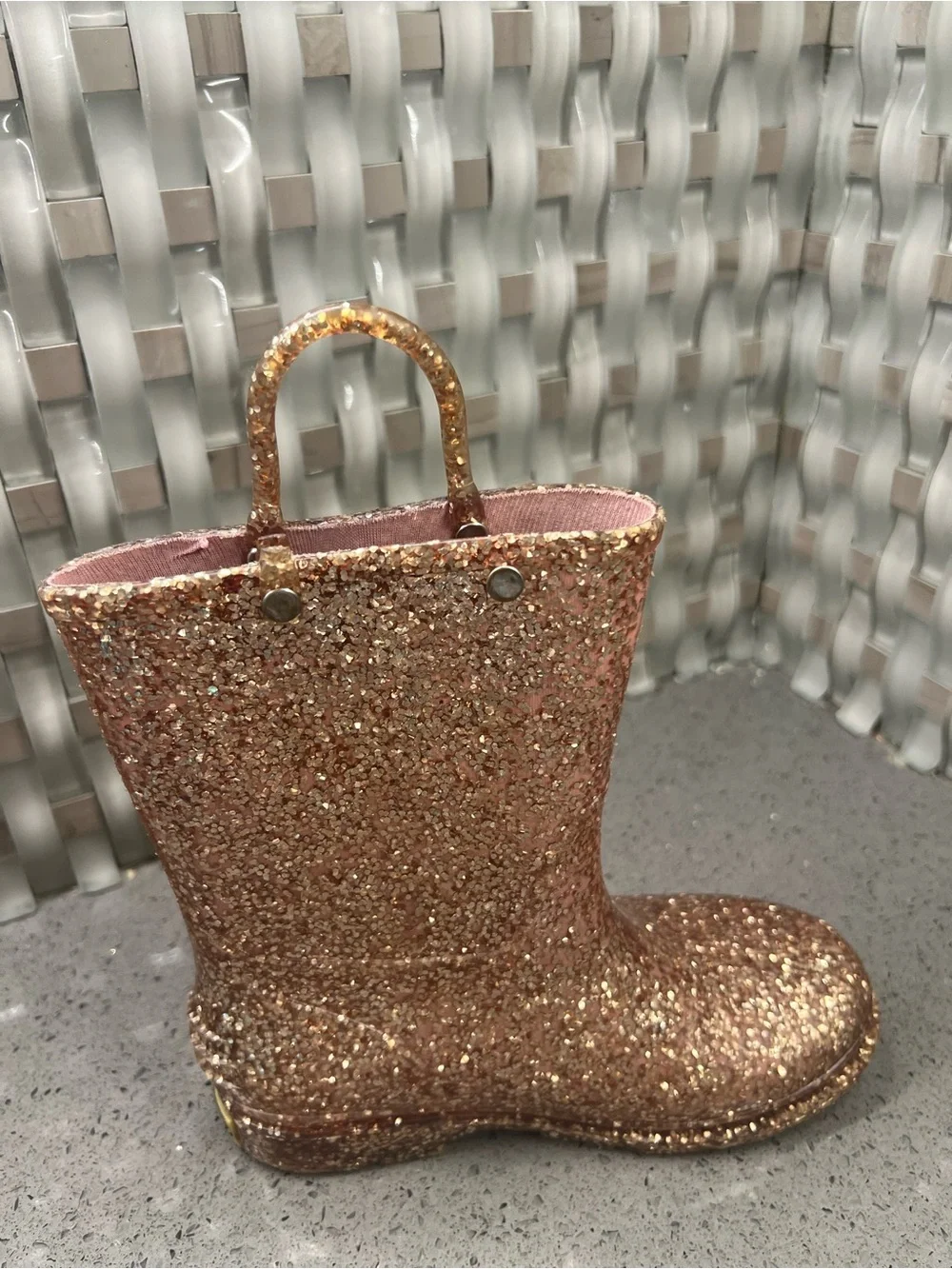 Western Chief sparkling rose